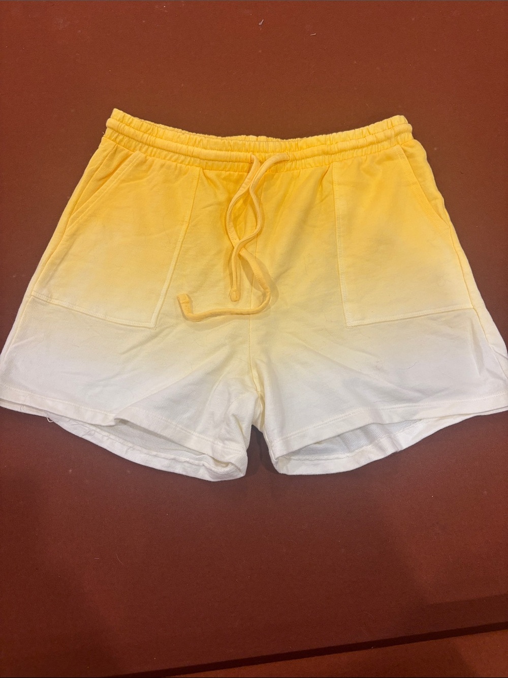 NWOT Zenana Outfitters Yellow-to-White Ombre Athletic Shorts